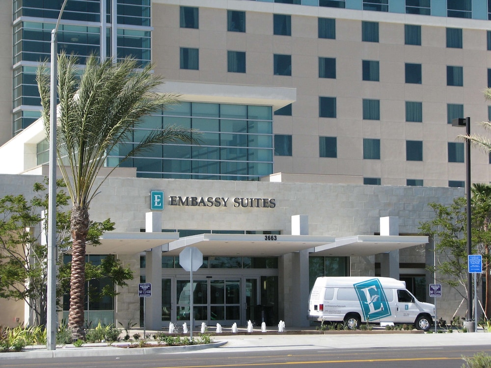 Embassy Suites Ontario Airport - photo 46