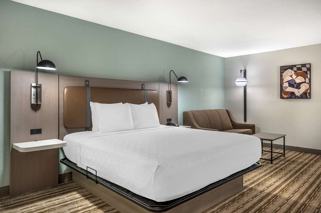 Best Western Plus Richmond Indiana I 70 - photo 27