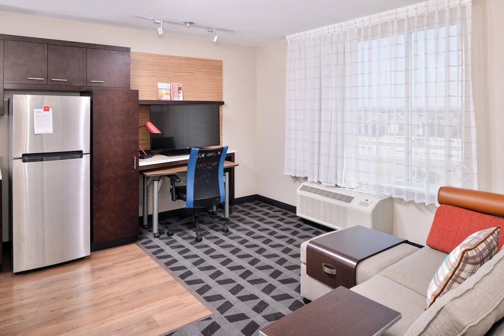 TownePlace Suites by Marriott Ontario Chino Hills - photo 18