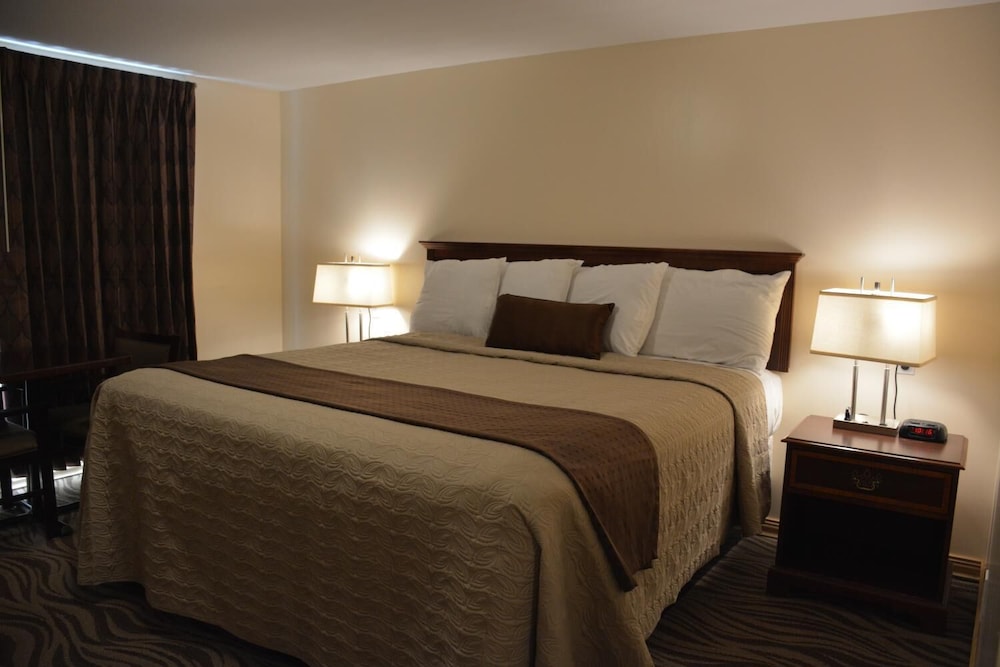 Liberty Inn - photo 9
