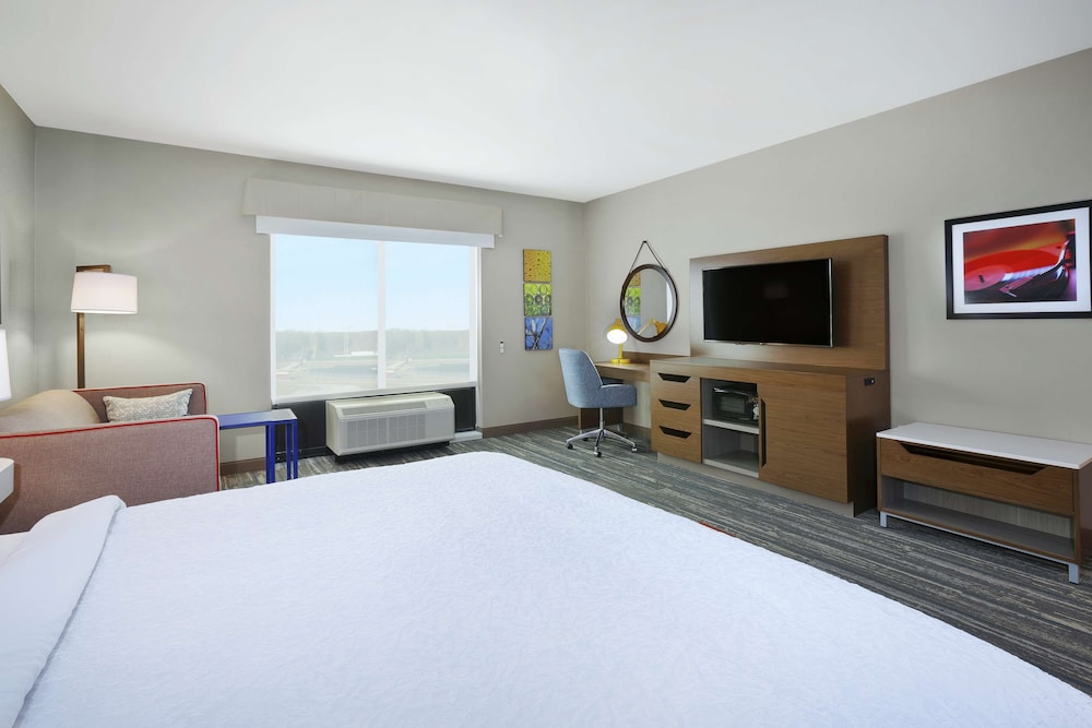 Hampton Inn & Suites Grandville Grand Rapids South - photo 4