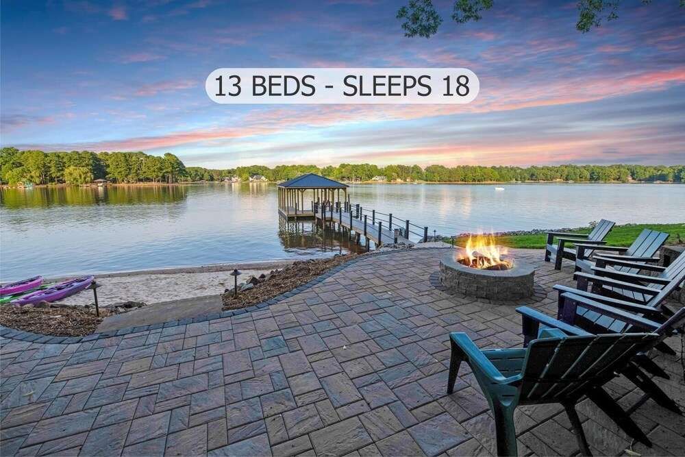 Kempton Cove in Mooresville, United States