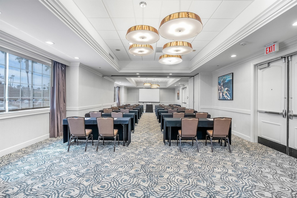 Hilton San Diego Del Mar - photo 68