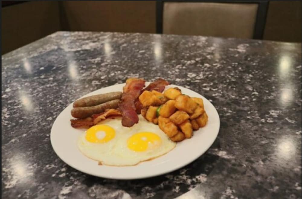 Holiday Inn Los Angeles Gateway Torrance by IHG - photo 32