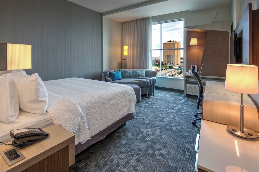 Courtyard by Marriott Kansas City Downtown Convention Center - photo 6