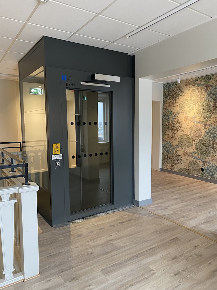 Hotell & Bistro Rödesund — Karlsborg — photo 3