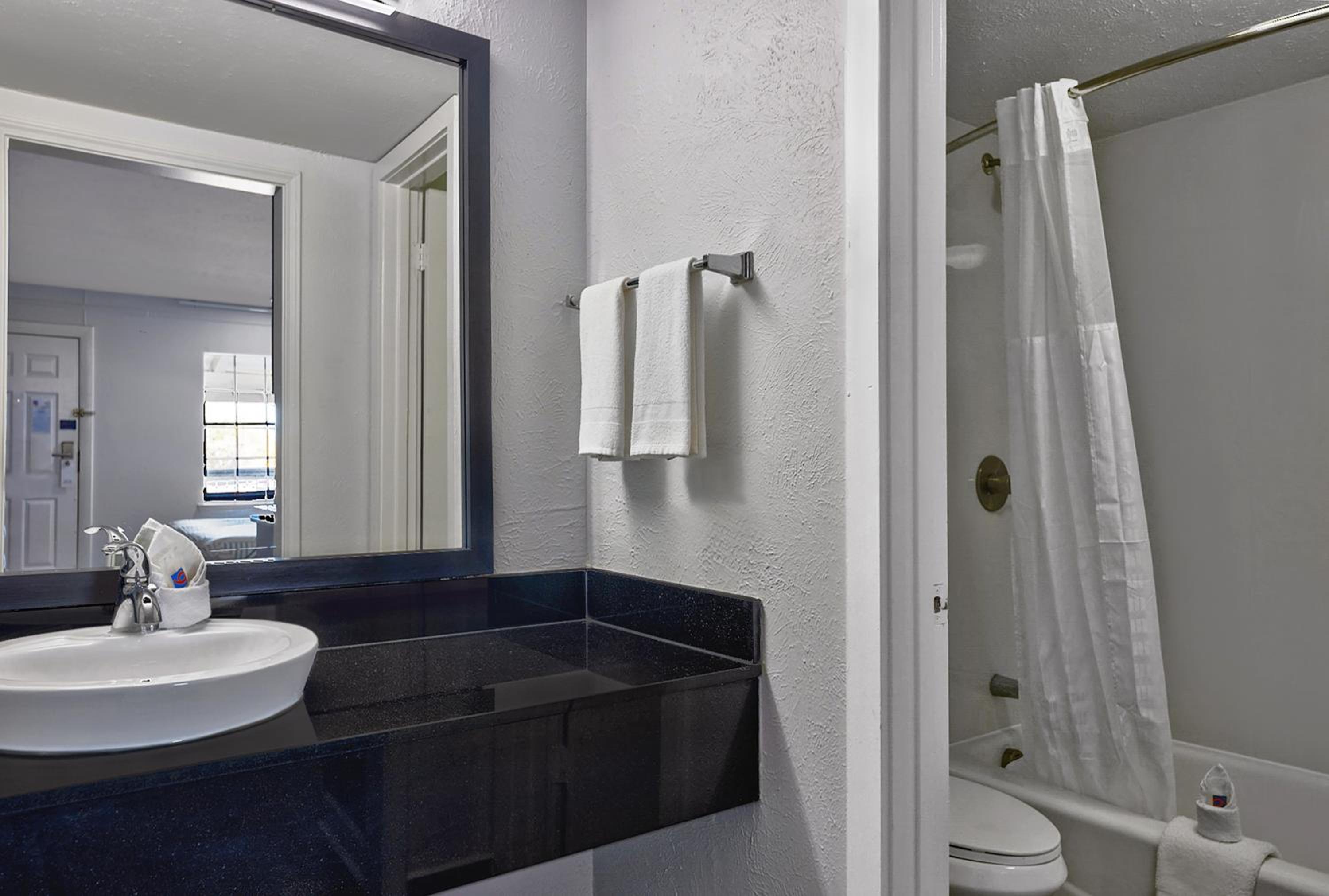Studio 6 North Las Vegas NV - photo 19