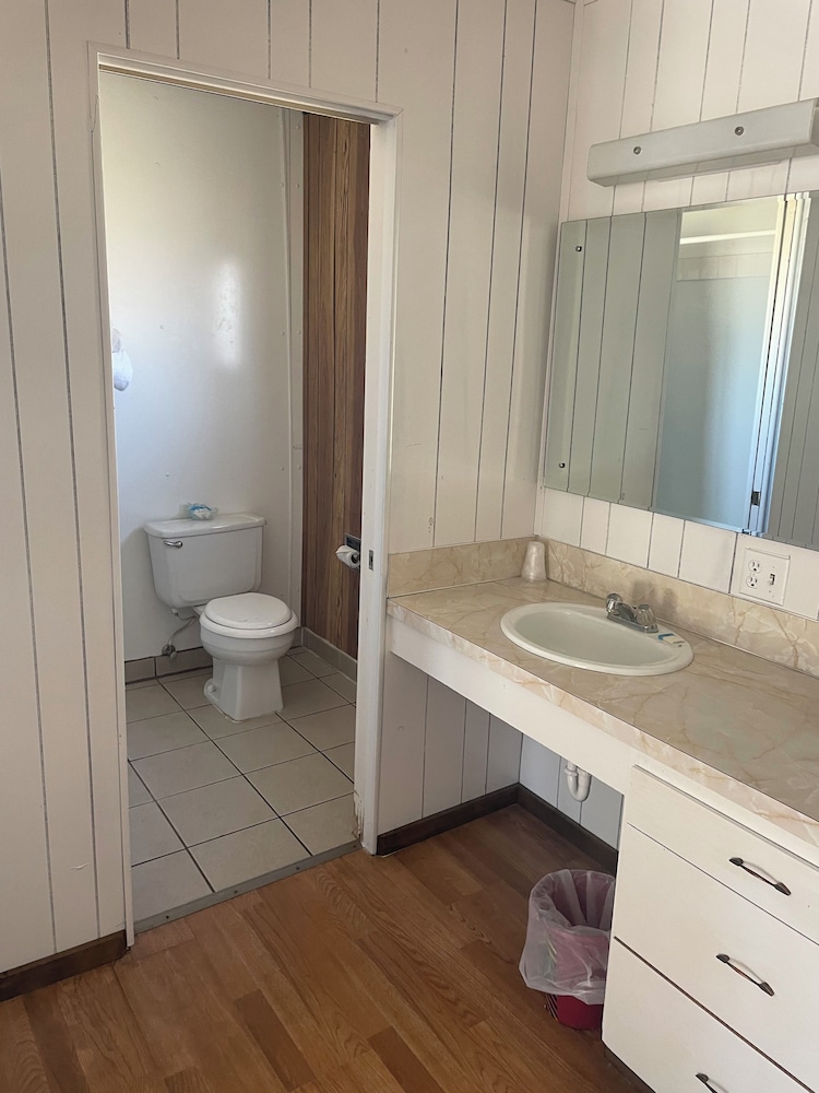 Challis Roadhouse - photo 14
