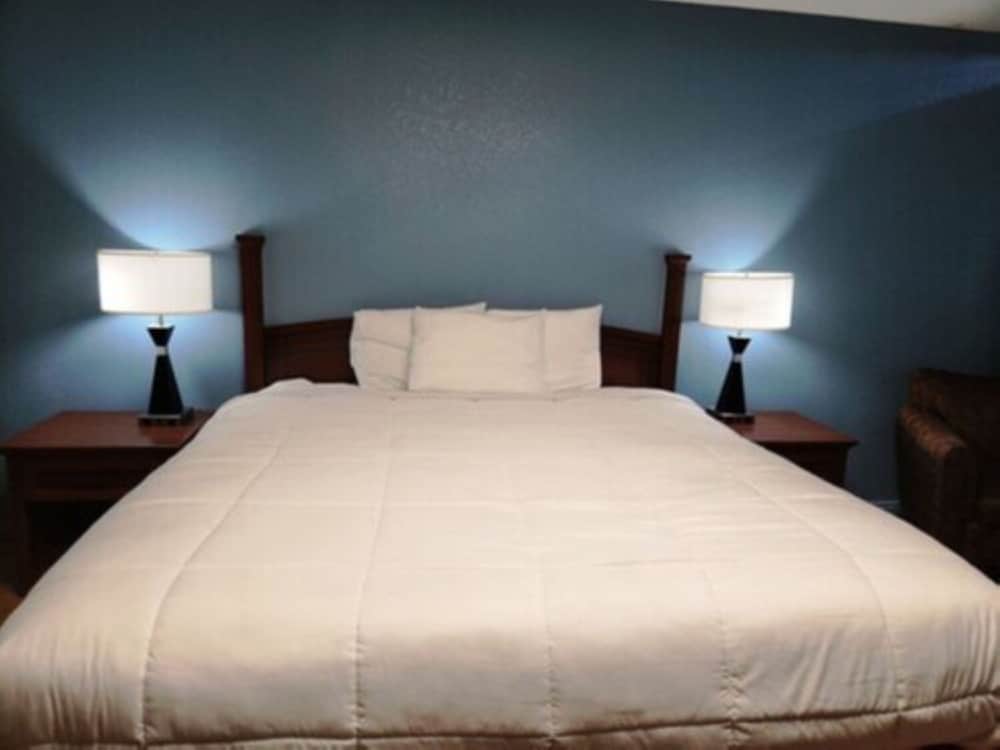 Executive Inn at Mena - photo 17