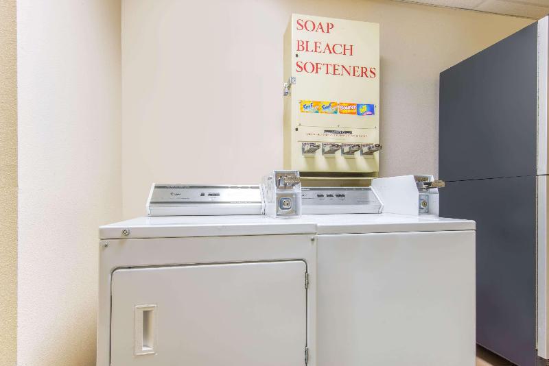 Super 8 by Wyndham Buena Vista - photo 3