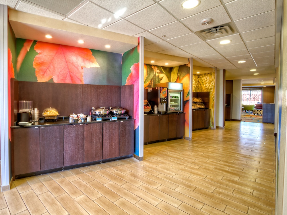 Fairfield Inn & Suites by Marriott Edmond - photo 29