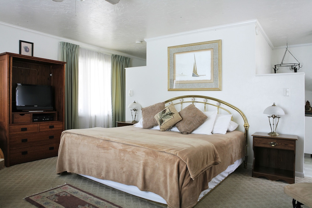 Peninsula Park View Resort - photo 9