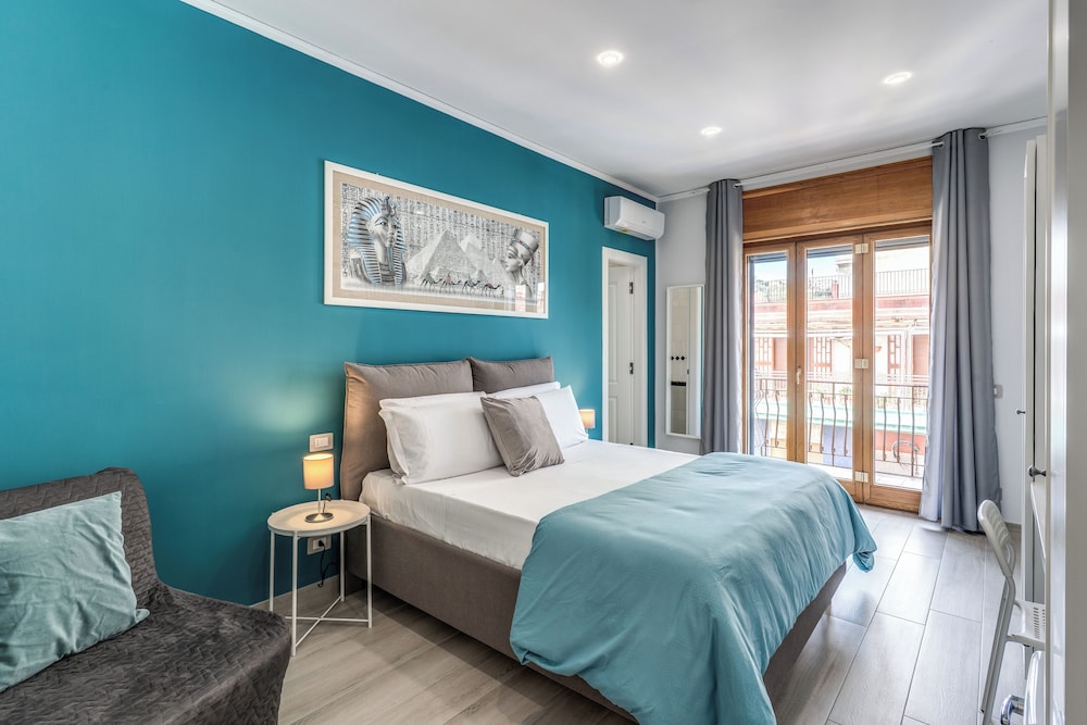 Marmolo Room - carbon neutral hotel in Naples