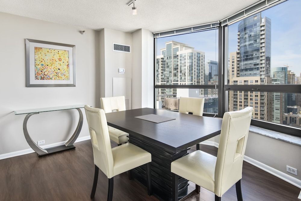 North Harbor Tower - photo 4