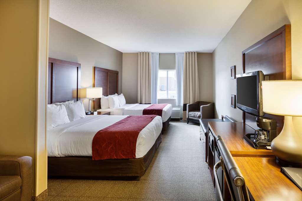 Comfort Suites Lincoln North - photo 9