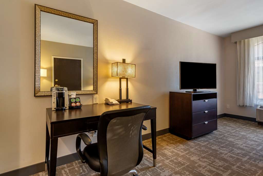 Best Western Plus Dalton Inn - photo 16