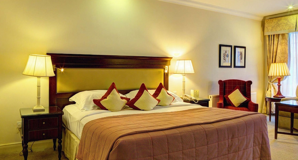 The Keadeen Hotel