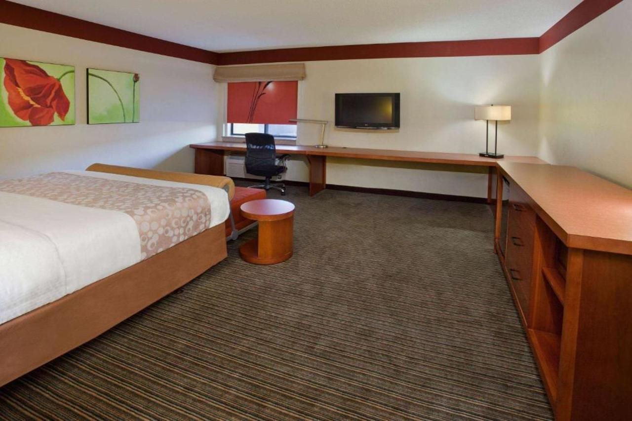 Travelodge by Wyndham Columbus State University - photo 15