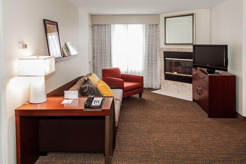 Residence Inn by Marriott Rocky Mount - photo 20