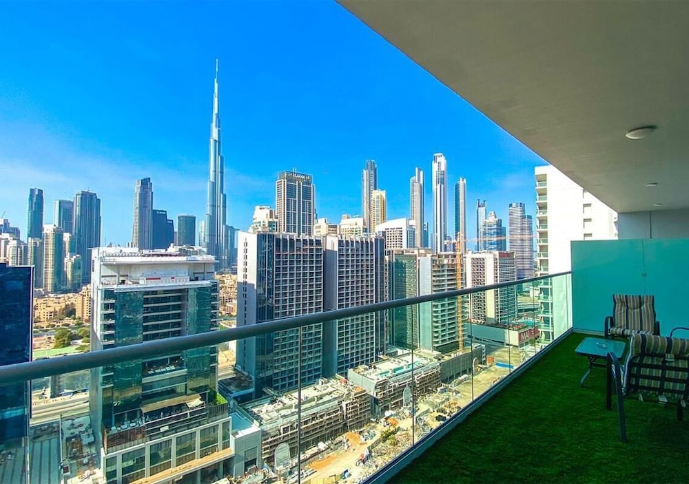 Mh Brand new 2 Bhk Vera Residences Ref 24001 — 4-Star Luxury Hotel in Dubai, United Arab Emirates