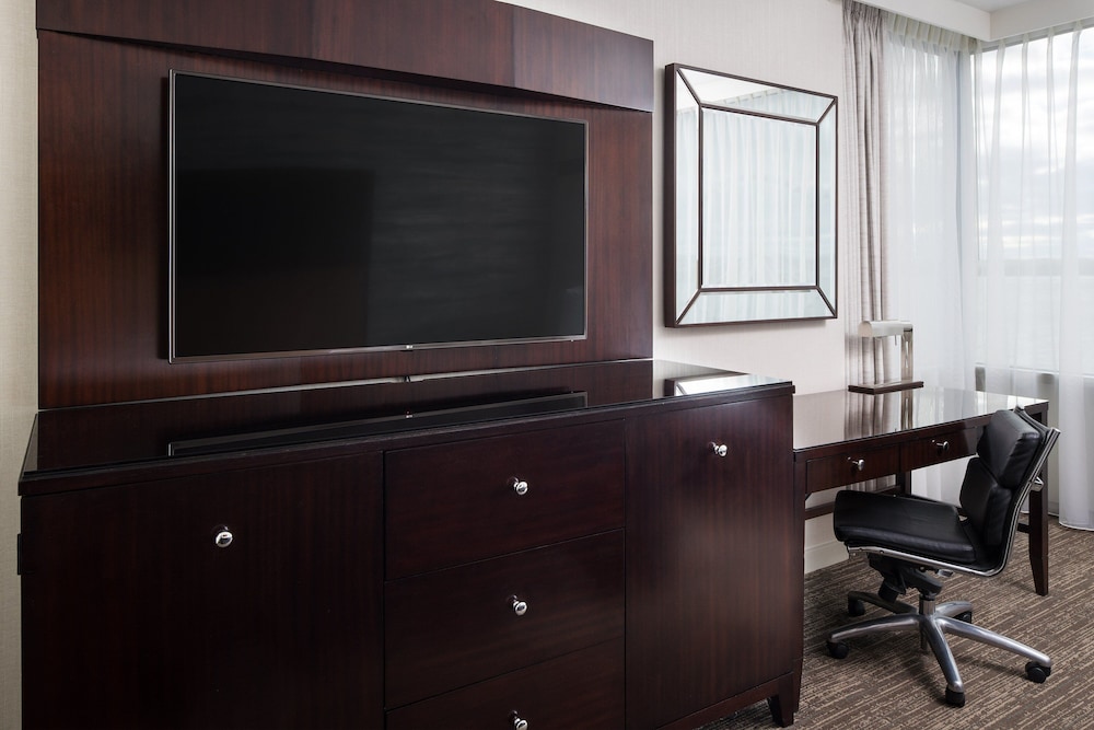 The Westin Washington National Harbor - photo 6
