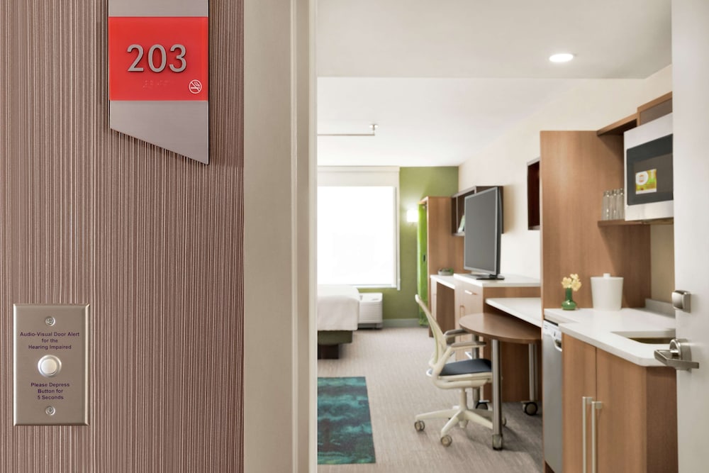 Home2 Suites by Hilton Scottsdale Salt River - photo 14