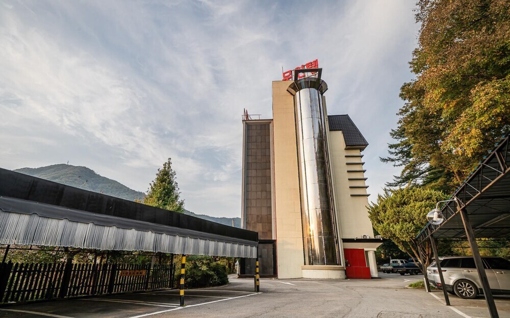 Pocheon J Hotel Self Check in Hotel in Gapyeong, South Korea