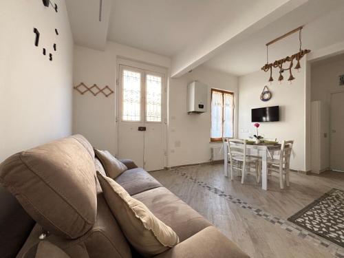 La Casetta sul Porto Pesaro Centro Mare in Pesaro, Italy