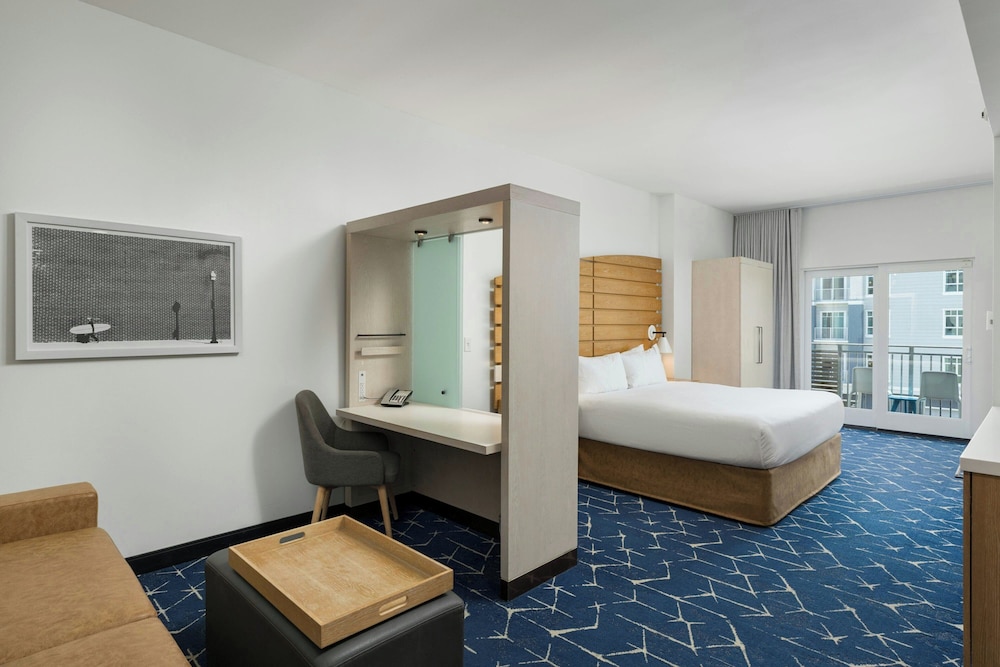 SpringHill Suites by Marriott Oceanside Beach - photo 21