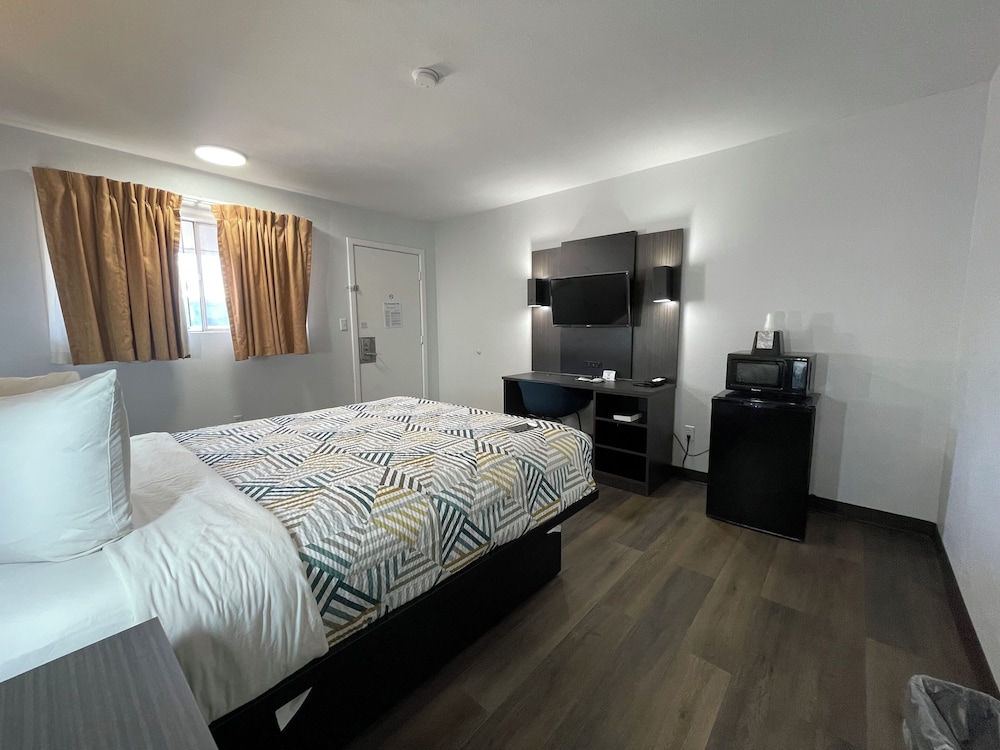 Motel 6 Artesia NM - photo 8