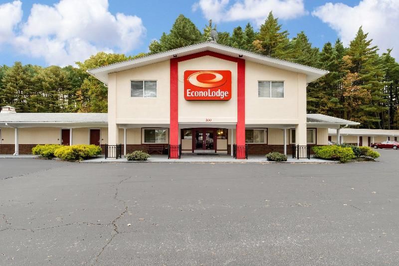 Red Roof Inn Sutton - photo 7