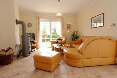 Waldstrasse 15 Haus Seepferdchen — 4-Star Luxury Hotel in Zingst, Germany