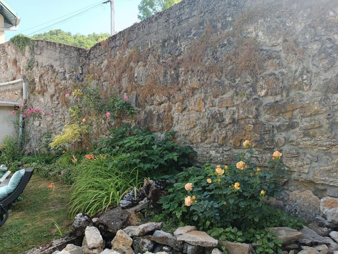 Du Vent Dans Les Arbres 120m2 Belle Vue Sur Le Lac — Chindrieux — photo 2