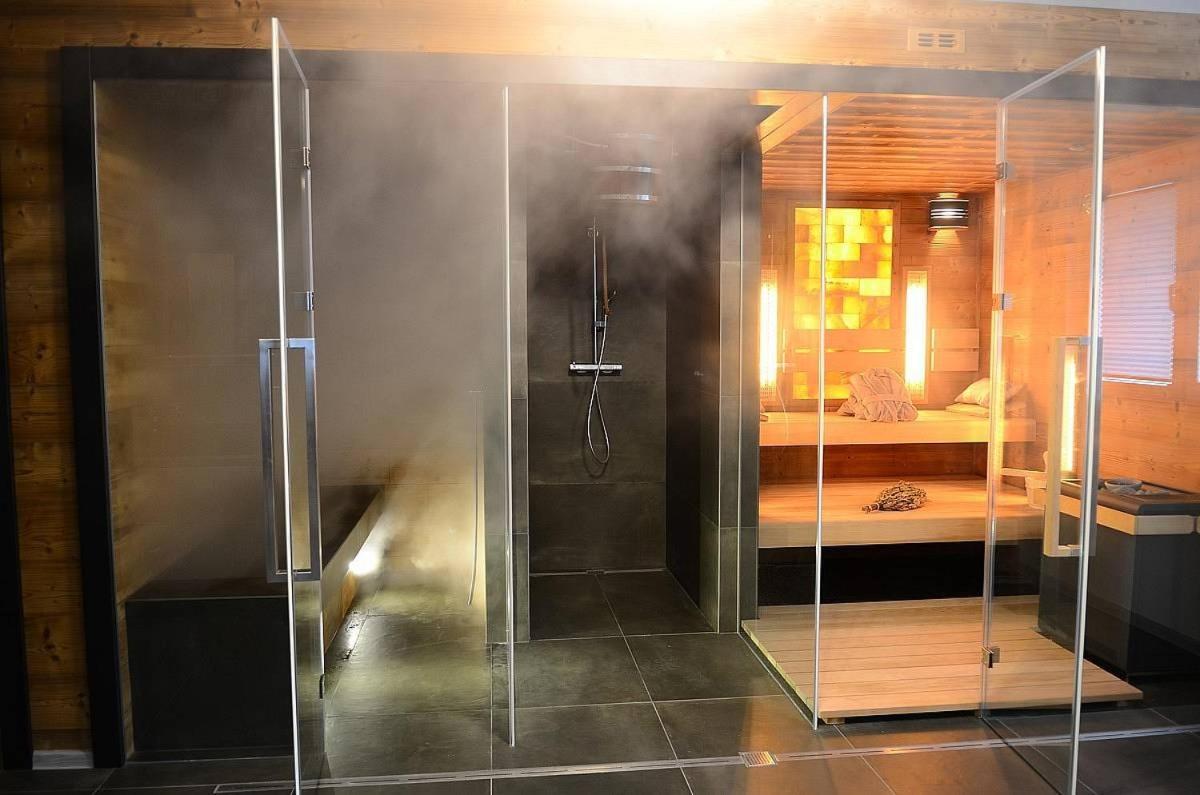 Apartmany a Wellness Vmal — hotel in Skutec