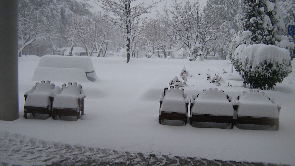 Westhaven Inn Pollock Pines - photo 20