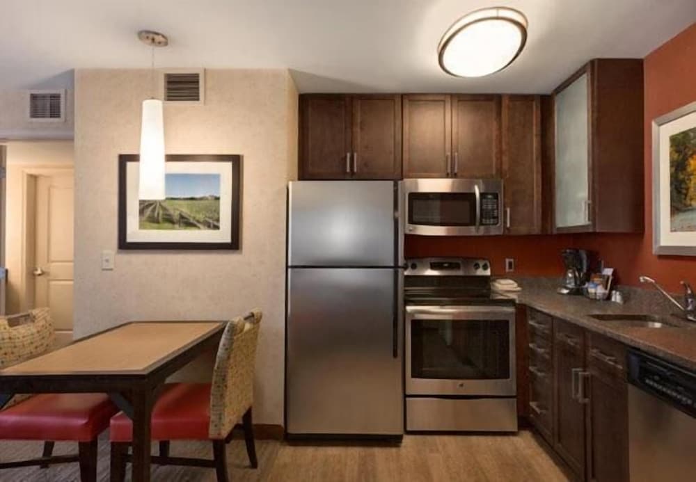 Residence Inn Long Island Islip Courthouse Complex - photo 21