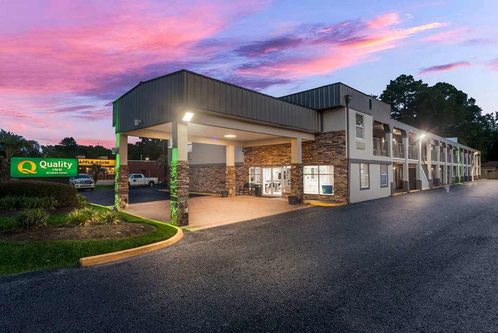 Quality Inn Charleston Gateway - photo 4