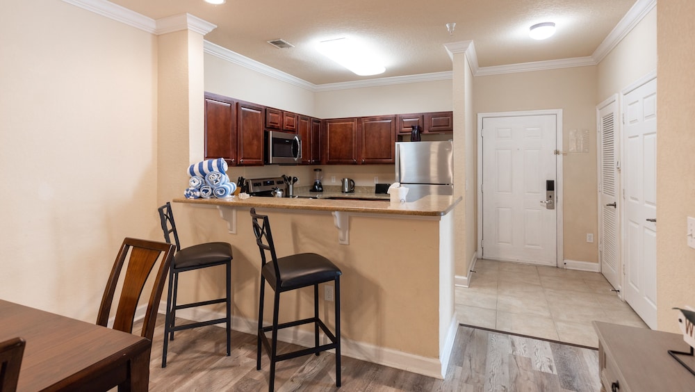 1371tt Unit 6107 Tuscana Resort 2 Bedroom Condo by RedAwning - photo 4