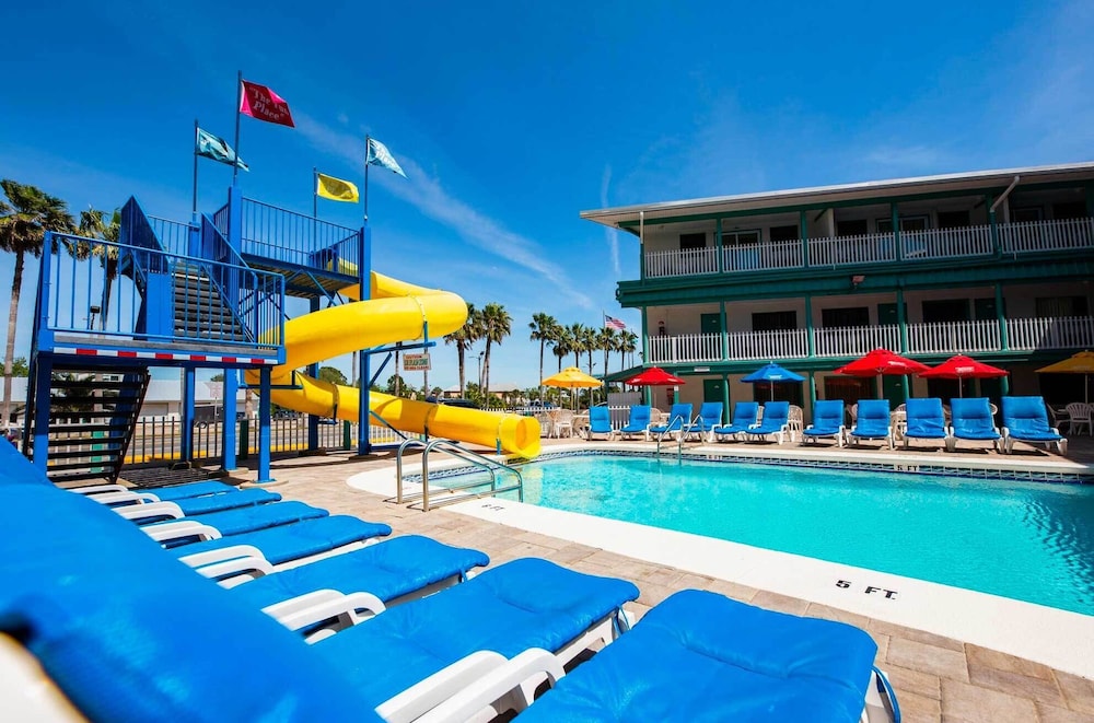 Sandpiper Beacon Beach Resort - photo 424