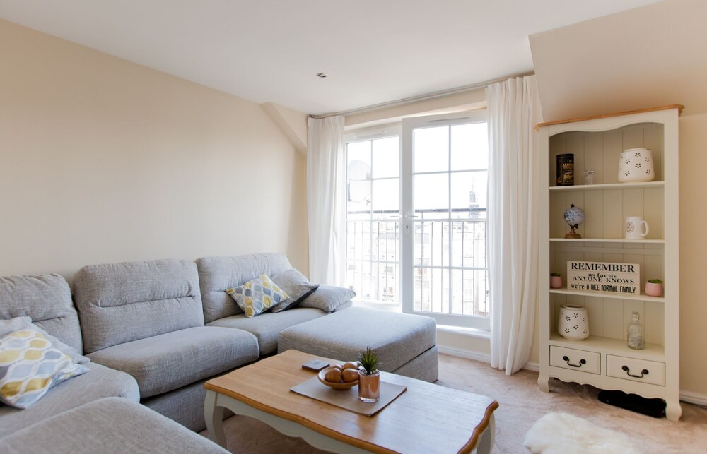 2 Tres Beau T3 1er Etage Tout Confort Neuf Mulhouse Centre — Mulhouse