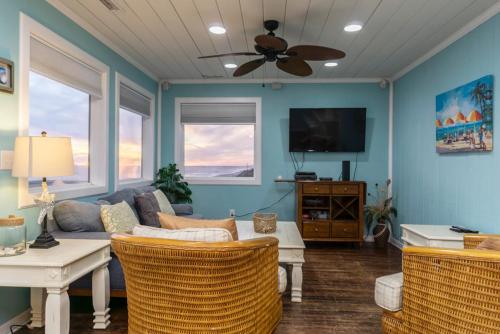 Diamond In The Rough by Oak Island Accommodations - photo 18