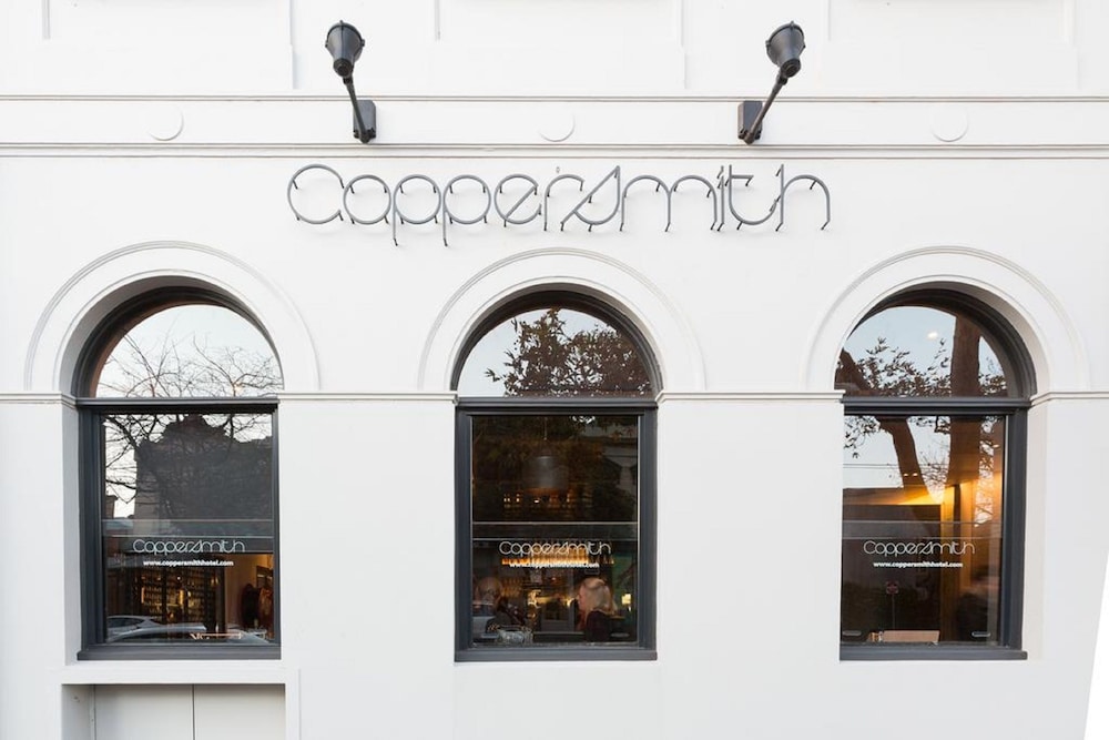 Coppersmith Hotel — hotel in South Melbourne