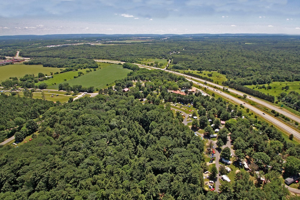 Yogi Bear's Jellystone Park Camp Resort Wisconsin Dells - photo 112