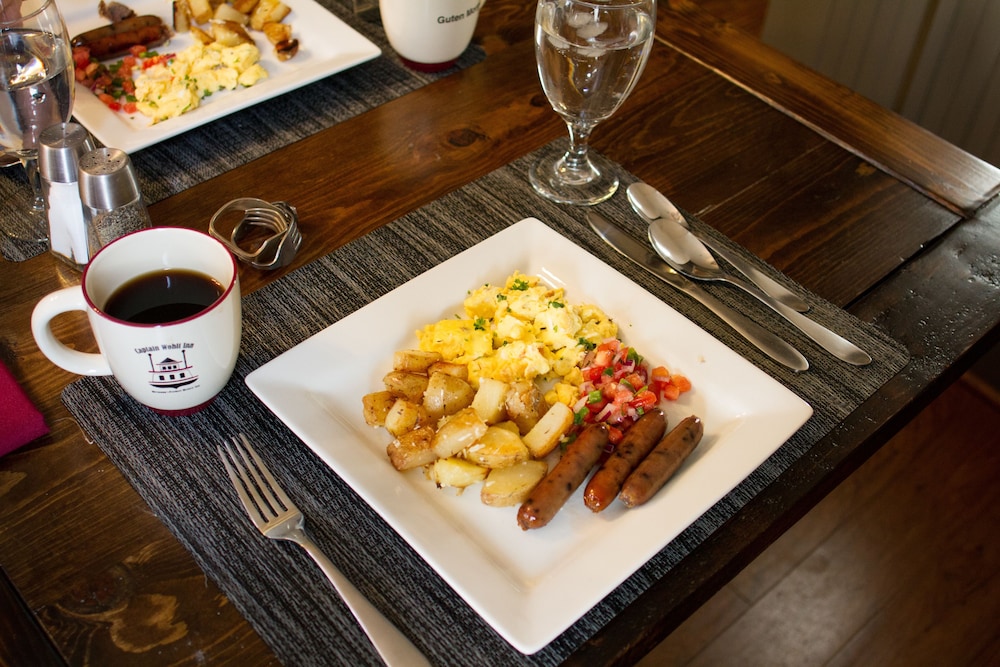 Captain Wohlt Inn Bed & Breakfast - photo 89