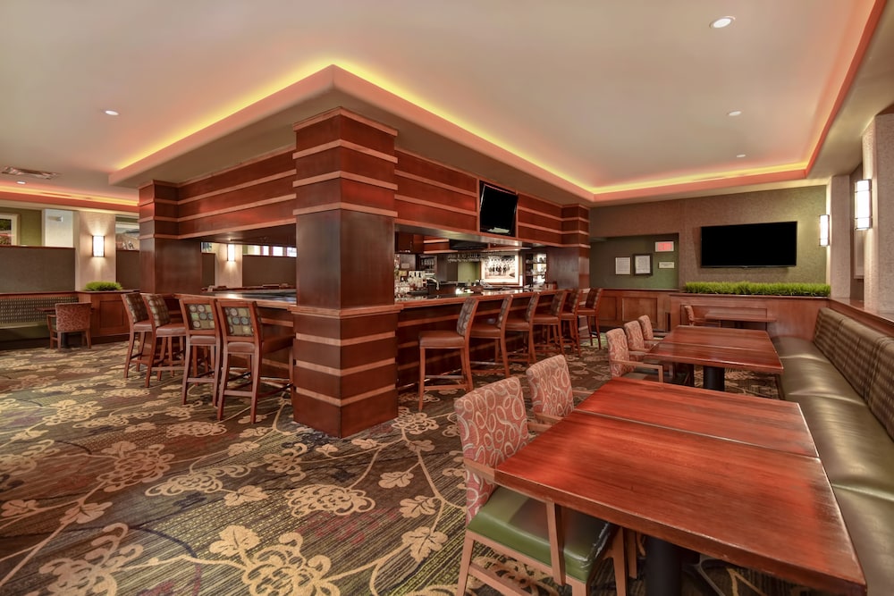 Embassy Suites by Hilton Lexington UK Coldstream - photo 55