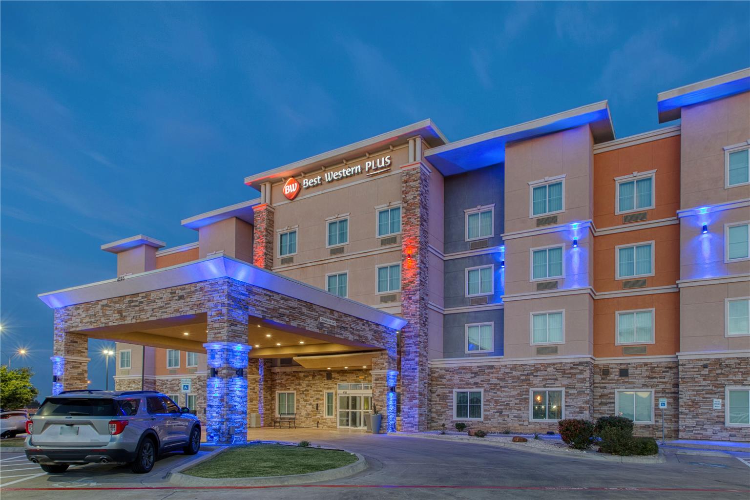 Best Western Plus Tech Medical Center Inn - photo 65