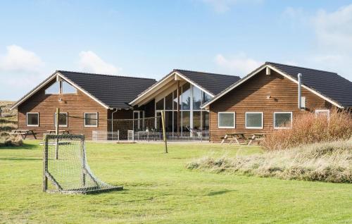 Cozy Home In Harboøre With Kitchen — 4-Star Luxury Hotel in Harboore, Denmark
