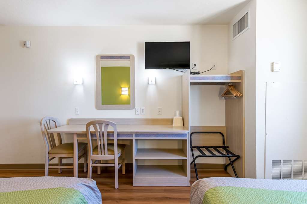 Motel 6 Cedar City UT - photo 13