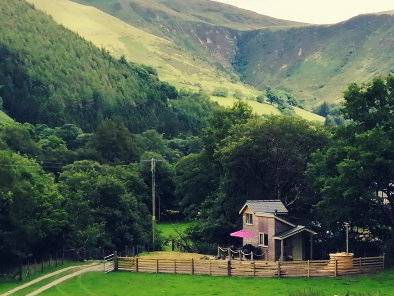 Nant Cafn Hafan Hideaways Eryri — hotel in Machynlleth