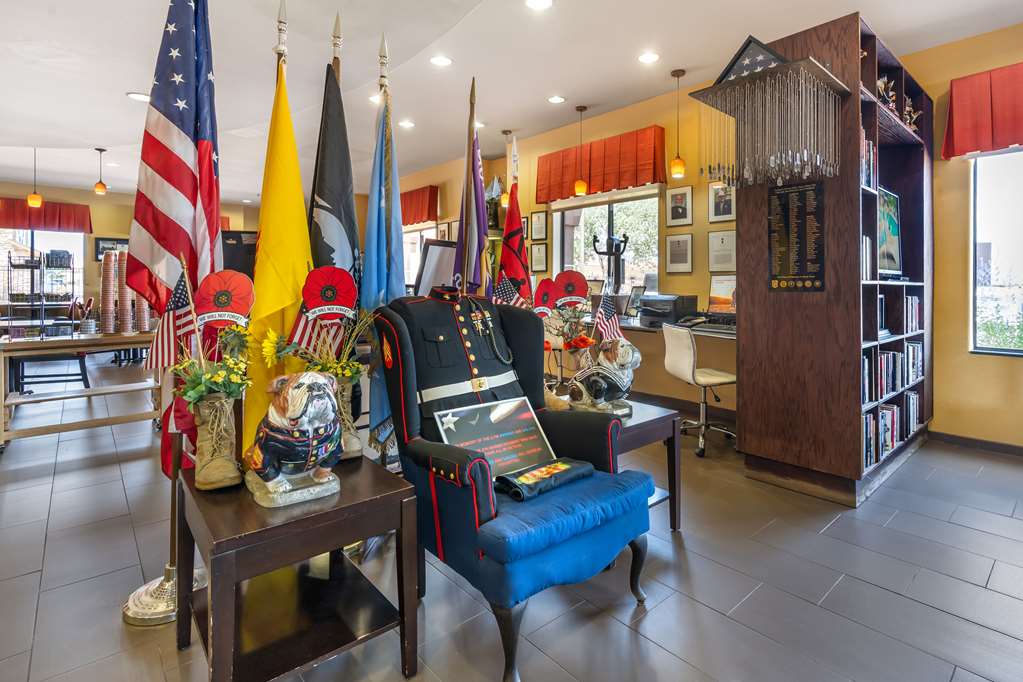 Comfort Suites Gallup East Route 66 and I 40 - photo 5